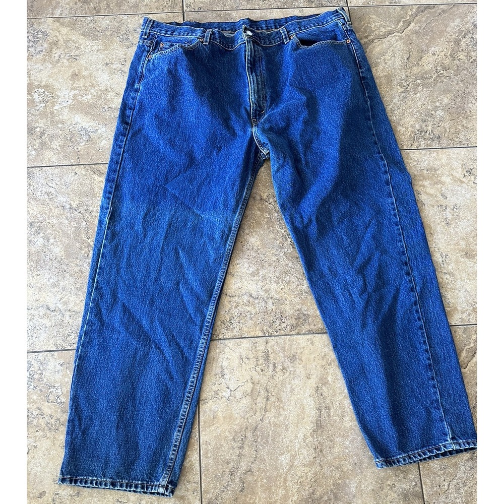 Levis 550 Jeans Mens Size 46X32  Blue Denim Flat Front Straight Jeans Fit 44X32 - Picture 2 of 6